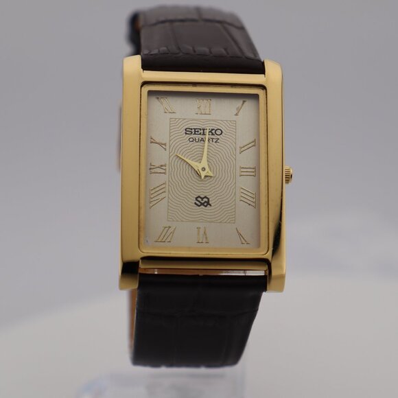 Seiko Slim Vintage Quartz Men's  Wrist Watch Gold Dial with new Dark Brown Strap - Picture 5 of 7